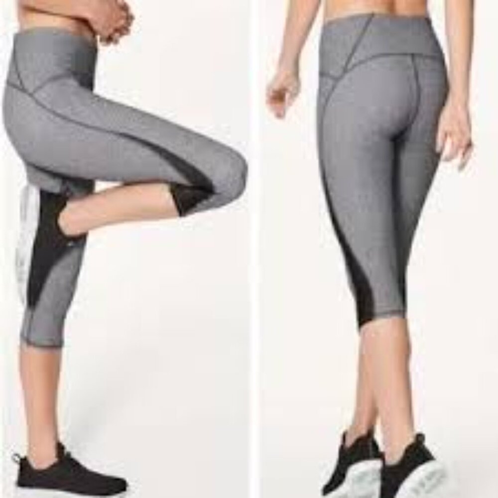 Lululemon Train Times Crop Legging, Fractal Alpine White Black/Black, Size 6 - Picture 3 of 12
